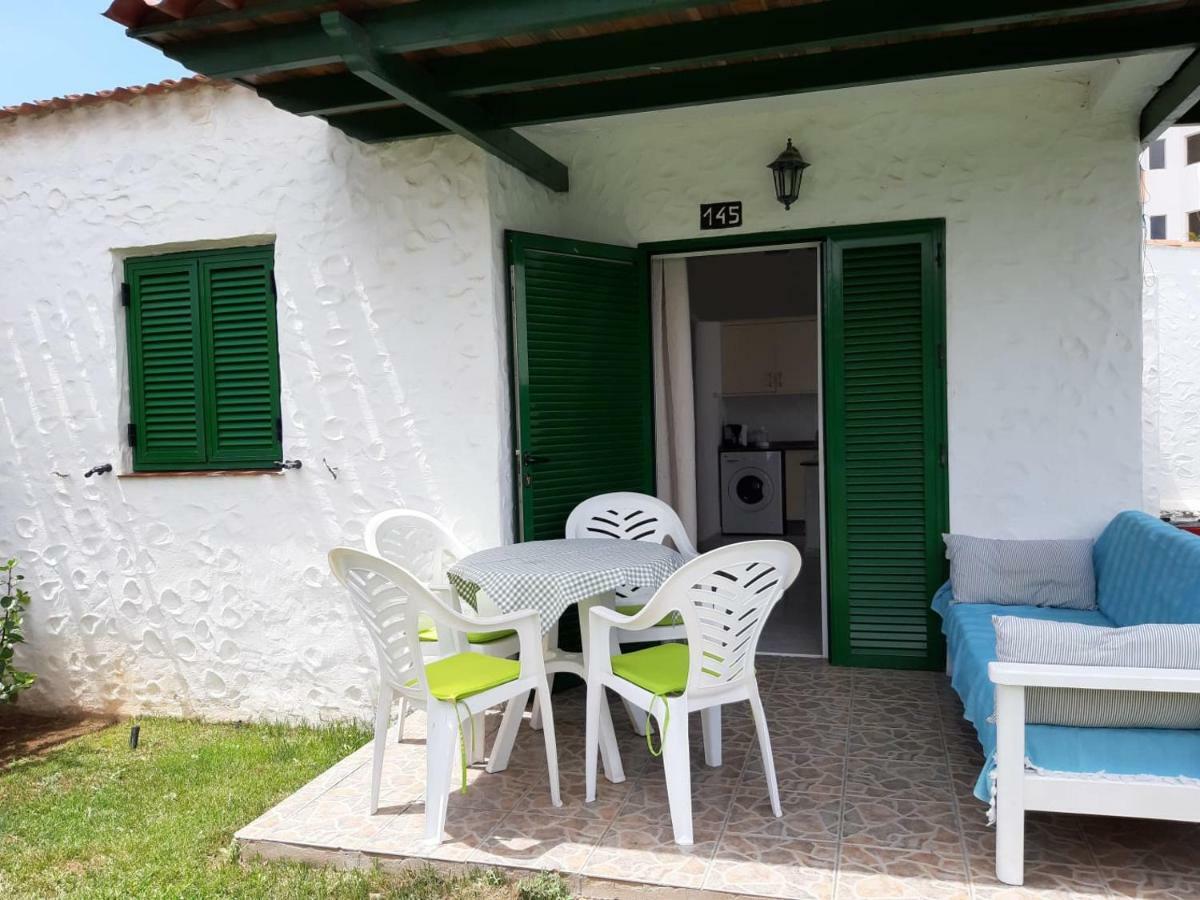 הוילה מספאלומס Bungalow With Private Garden Nex To Yumbo Center מראה חיצוני תמונה