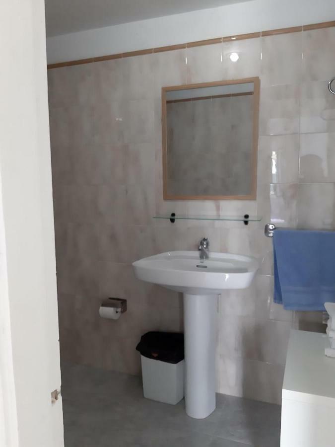 הוילה מספאלומס Bungalow With Private Garden Nex To Yumbo Center מראה חיצוני תמונה