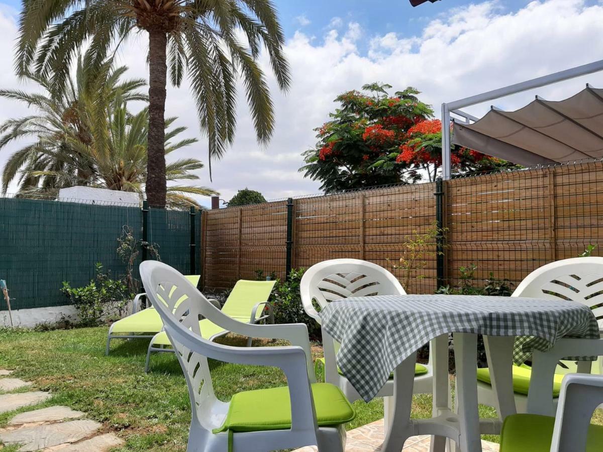 הוילה מספאלומס Bungalow With Private Garden Nex To Yumbo Center מראה חיצוני תמונה