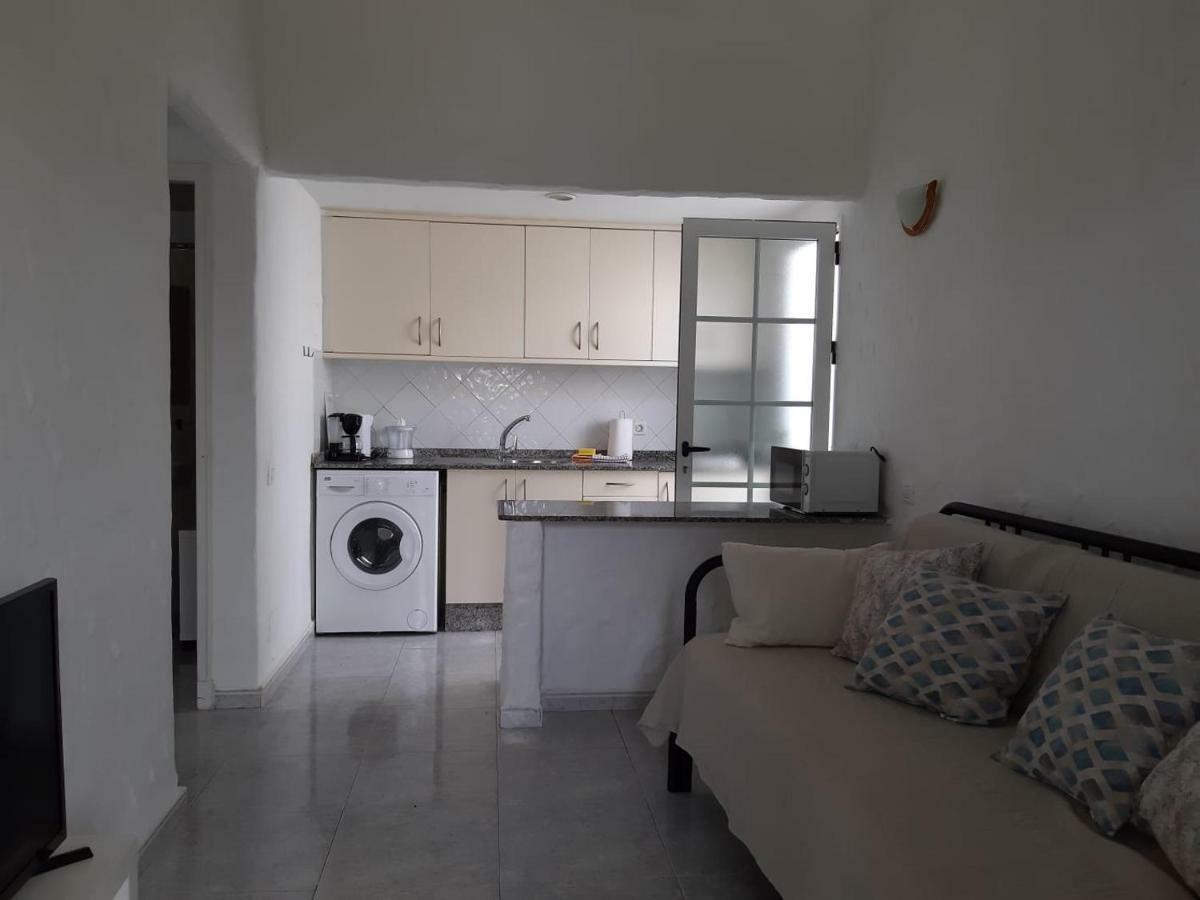 הוילה מספאלומס Bungalow With Private Garden Nex To Yumbo Center מראה חיצוני תמונה